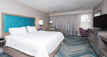 HAMPTON INN MIDLAND MI Room Type - STANDARD KING ROOM