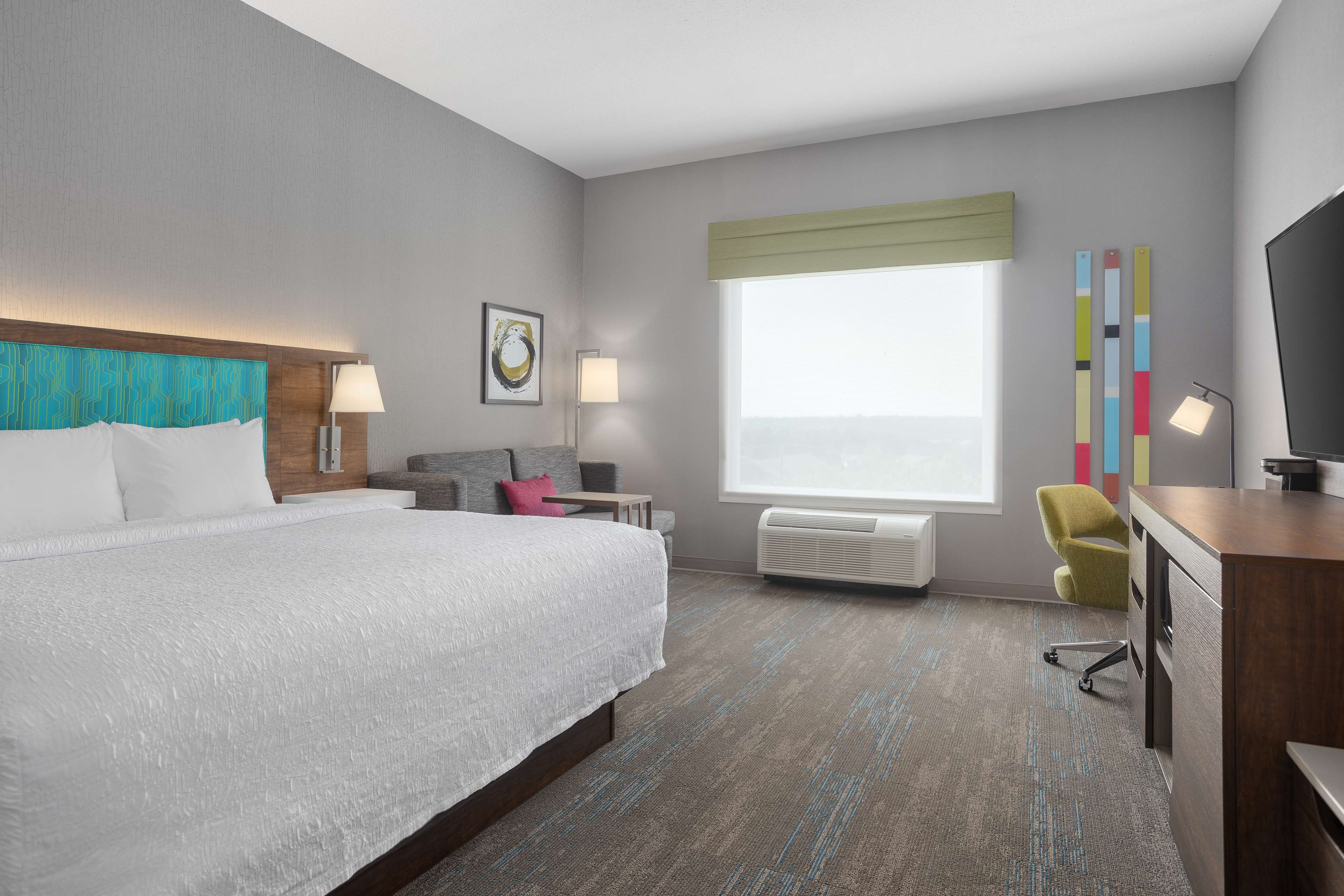 Hampton Inn by Hilton Kingston - Tap to explore photos
