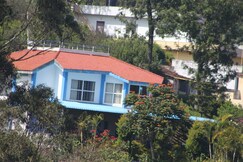 VALLEY NEST HOME STAY