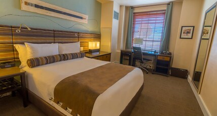 Hotel Andaluz Albuquerque, Curio Collection by Hilton Room Type - 1 QUEEN BED