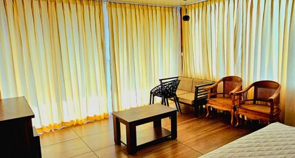 Wild Lily Room Type - Premium Valley View Room