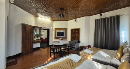 JUBLEE GUEST HOUSE Room Type - Family suite