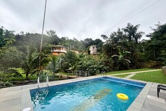 Halog Snowdonia Ecostay