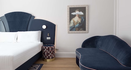 Anglo American Hotel Florence, Curio Collection by Hilton Room Type - KING JUNIOR SUITE