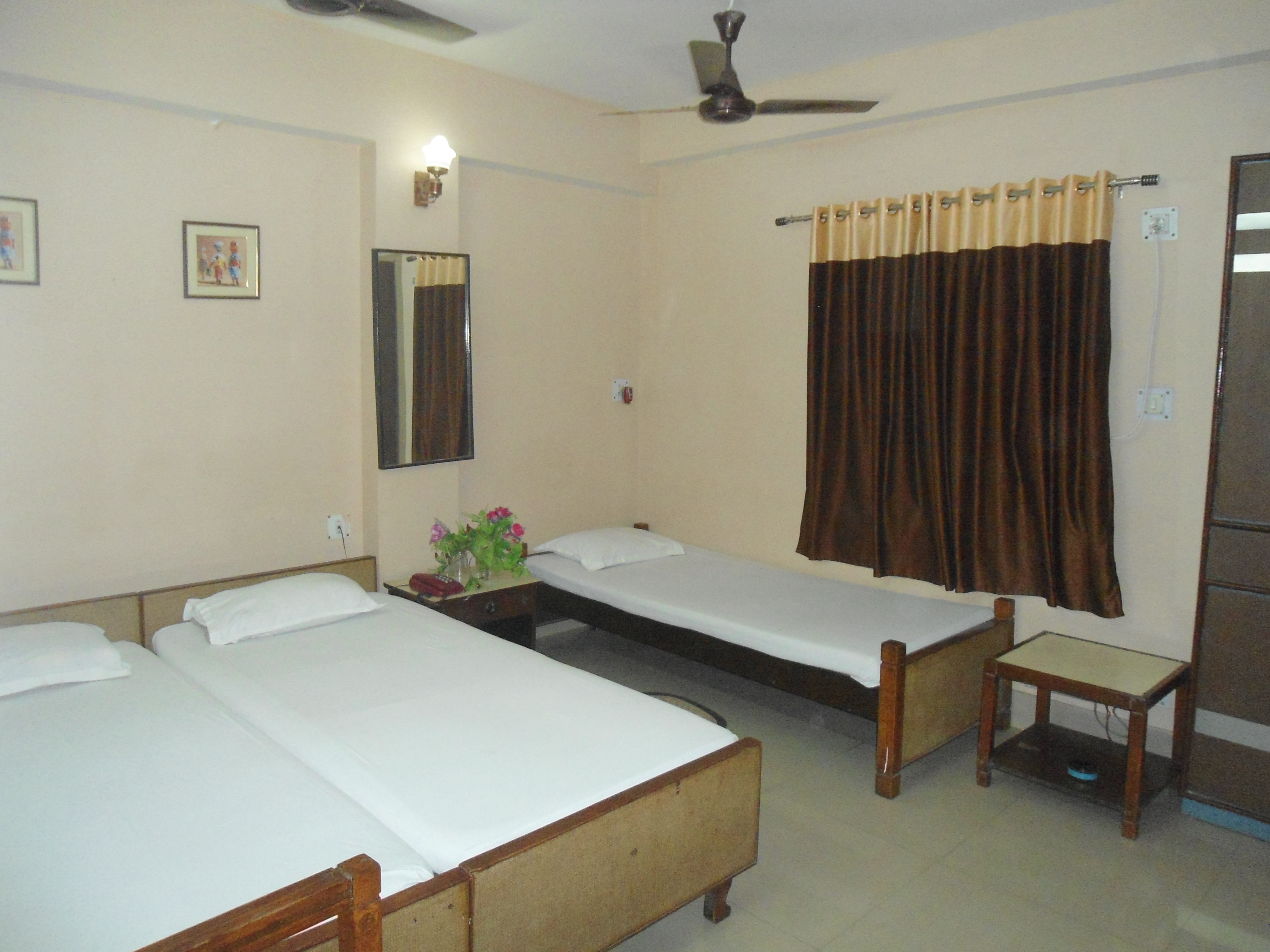 Hotel Rajasthan - Tap to explore photos