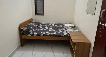 Hotel Madhav Bhakta Nivas Room Type - Room no 6