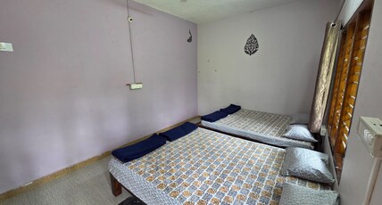 Shreyas homestay ckm Room Type - Bedroom 3