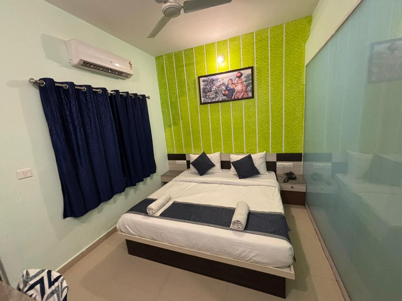 Hotel Hari Om Swimming Pool In Diu - Tap to explore photos