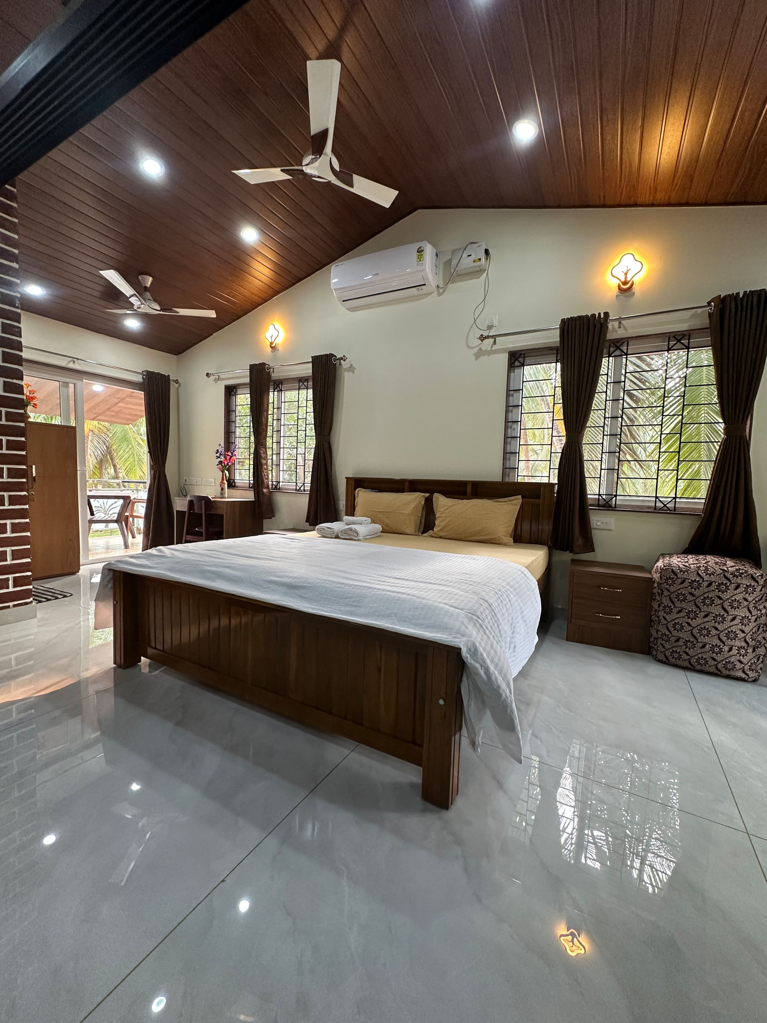 Cornelio Home 1 BR Home - Tap to explore photos