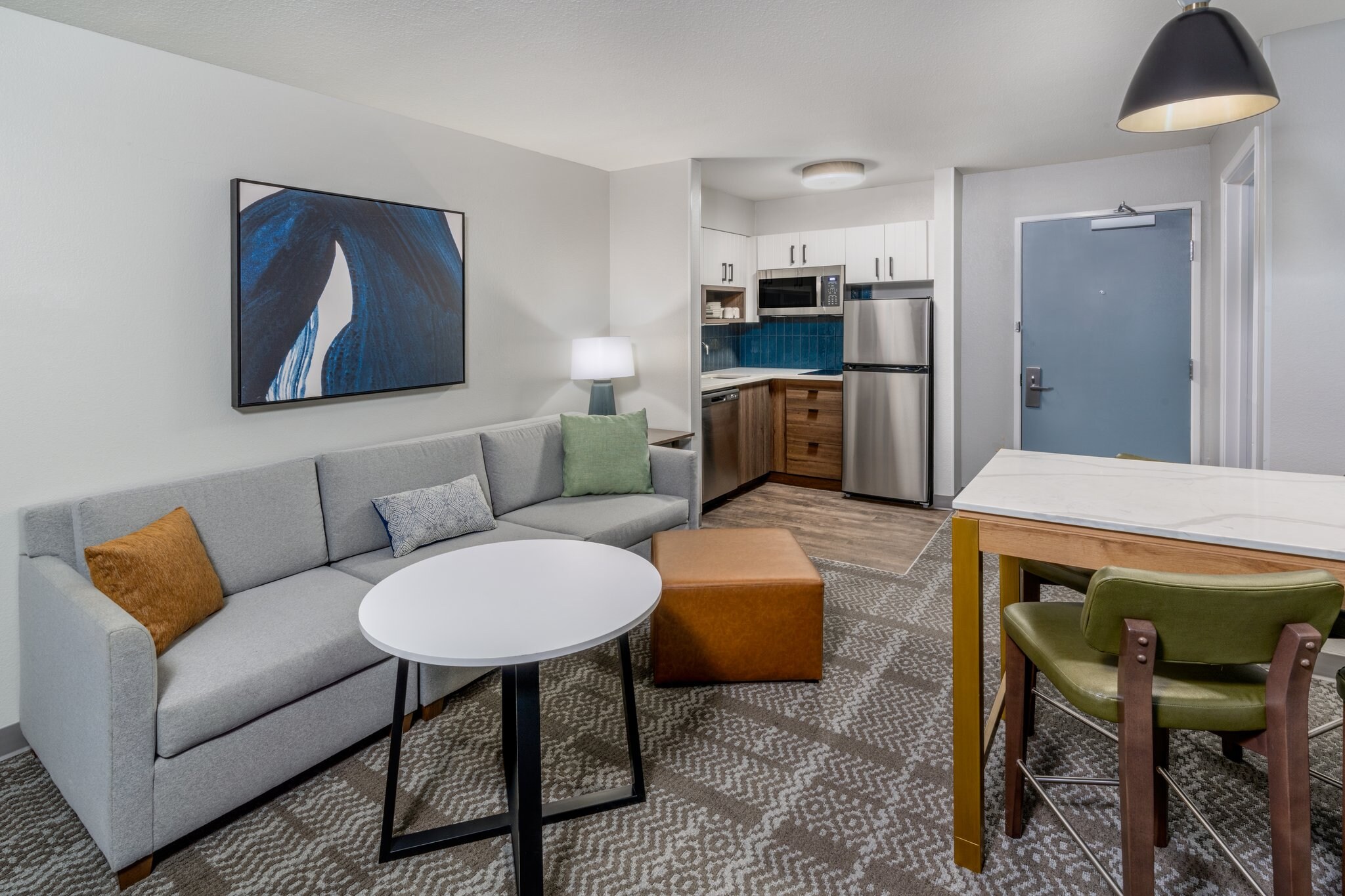 Staybridge Suites Denver - Cherry Creek - Tap to explore photos