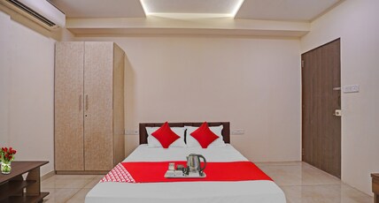 Hotel O Sai Paradise Room Type - Classic