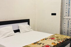 Address of Karuna Nidhan Home Stay