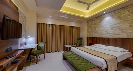 HOTEL PRATHAM Room Type - Deluxe AC Room