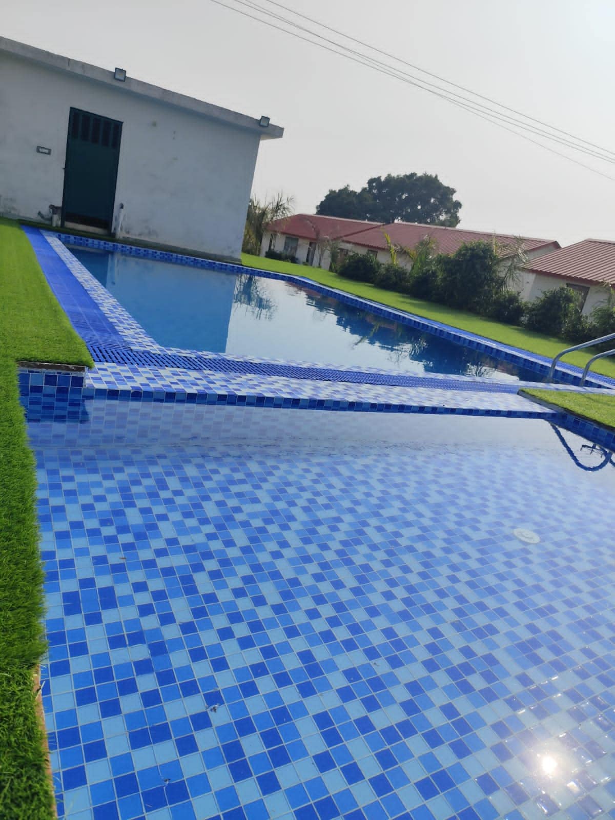 Brar Tiger Resort Corbett (2.4kms from Waterfall) - Tap to explore photos