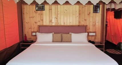 PALKI CAMPS AND RESORTS Room Type - Deluxe Valley View Room 1