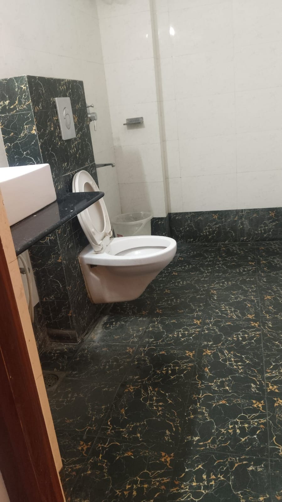 Hotel Mayur - Tap to explore photos