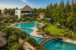 RYAN RESORT