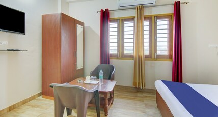 SPOT ON Chandra's Residence Room Type - SPOT ON NON-AC