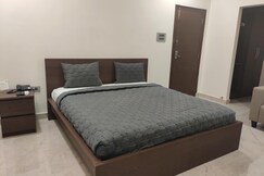 HOTEL MOWRYA GRAND INN