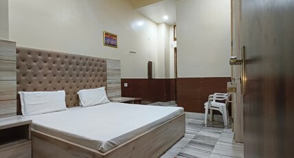 Gopal Dham Room Type - Deluxe Double Bed Room