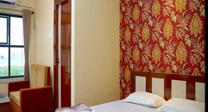 Royal Sun View Room Type - Deluxe AC Room