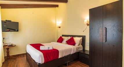 Warmth Hill Crest, Kodaikanal Room Type - Deluxe Valley View Room