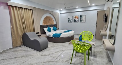 Hotel HR Prime Room Type - Premium Jacuzzi Room Hotel HR Prime Room Type - Premium Jacuzzi Room