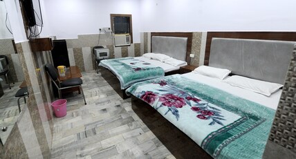 Hotel Golden Palace Room Type - AC 4 Bed