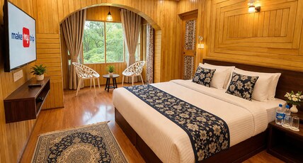 Hotel Apple Estates by Aura Stays Room Type - Deluxe Room - Mountain View