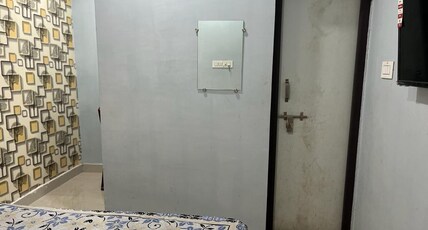 Sri Sai Sri Dhanalaxmi Lodge Room Type - Non AC Room