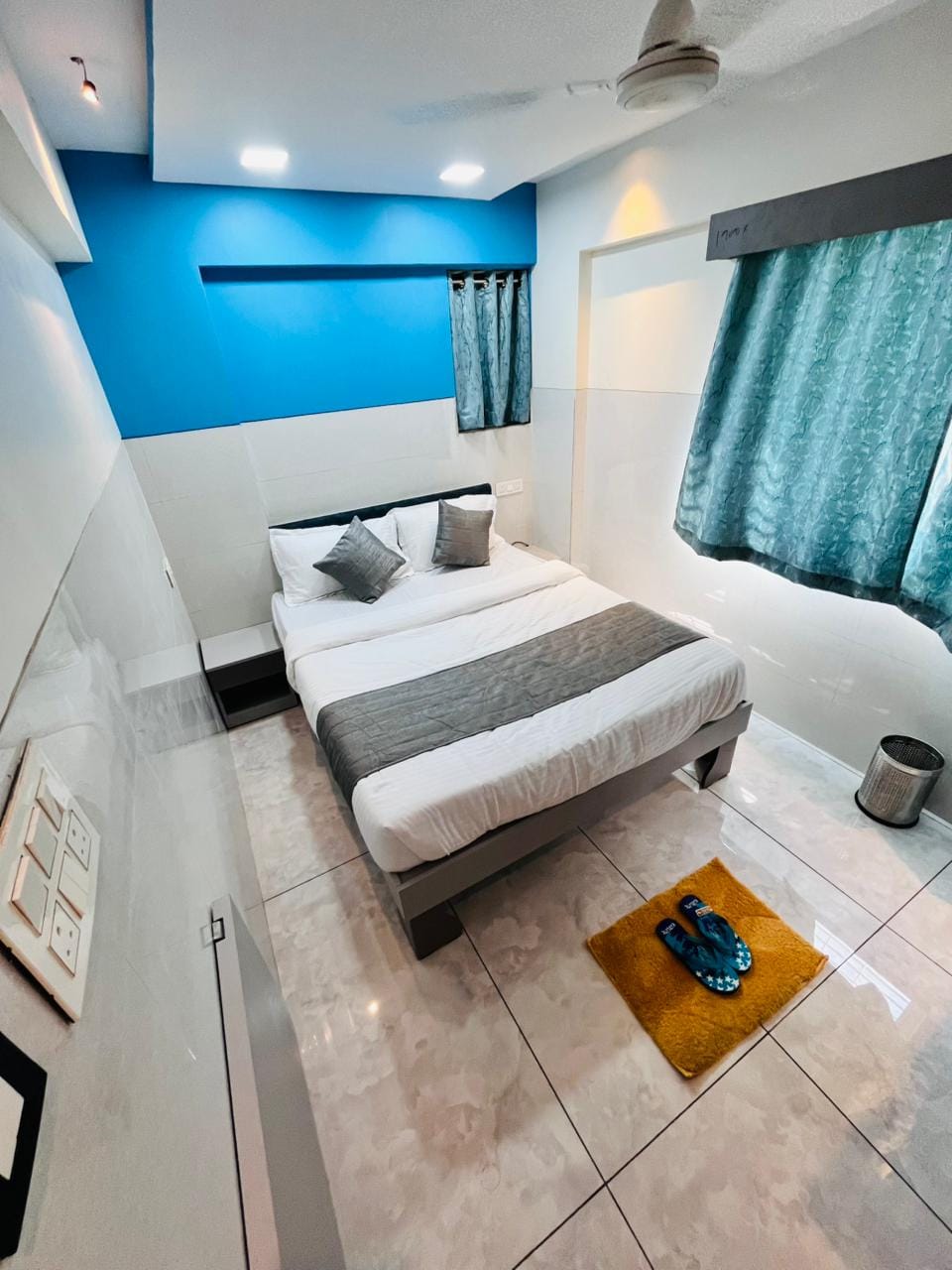 Hotel M town - Tap to explore photos