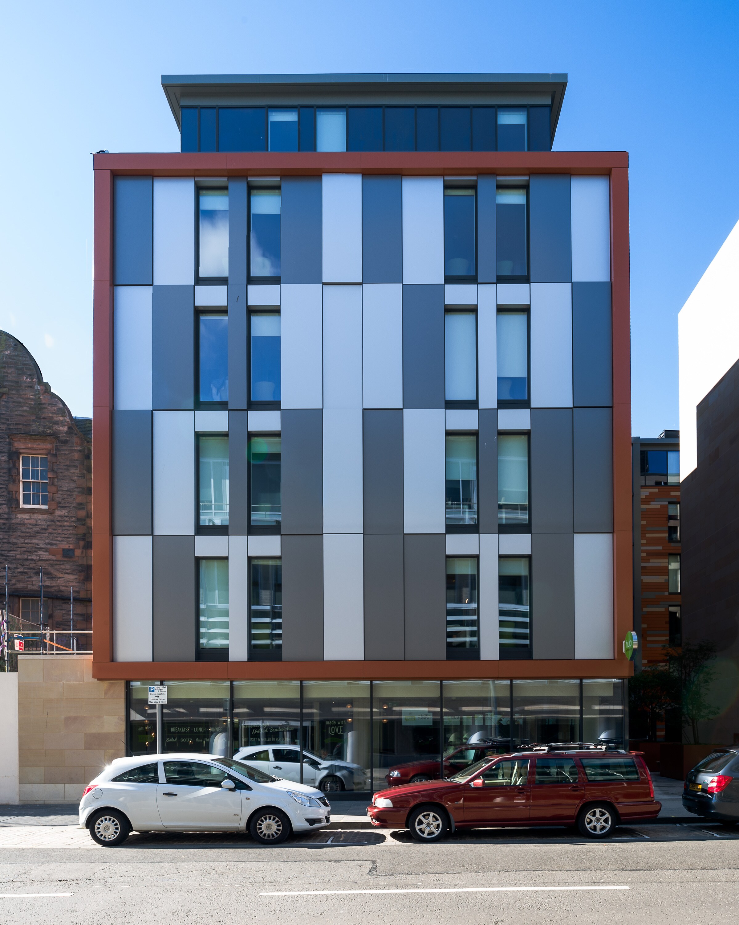 hub by Premier Inn Edinburgh (Royal Mile) - Tap to explore photos
