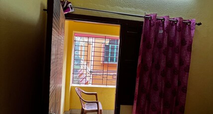 Ratna Nibas Room Type - Bedroom 1