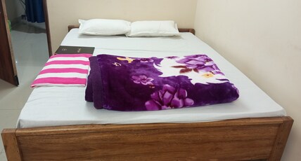 Hotel Alpha Room Type - Deluxe