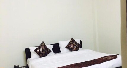 Golden residency Dwarka  Room Type - Deluxe Room