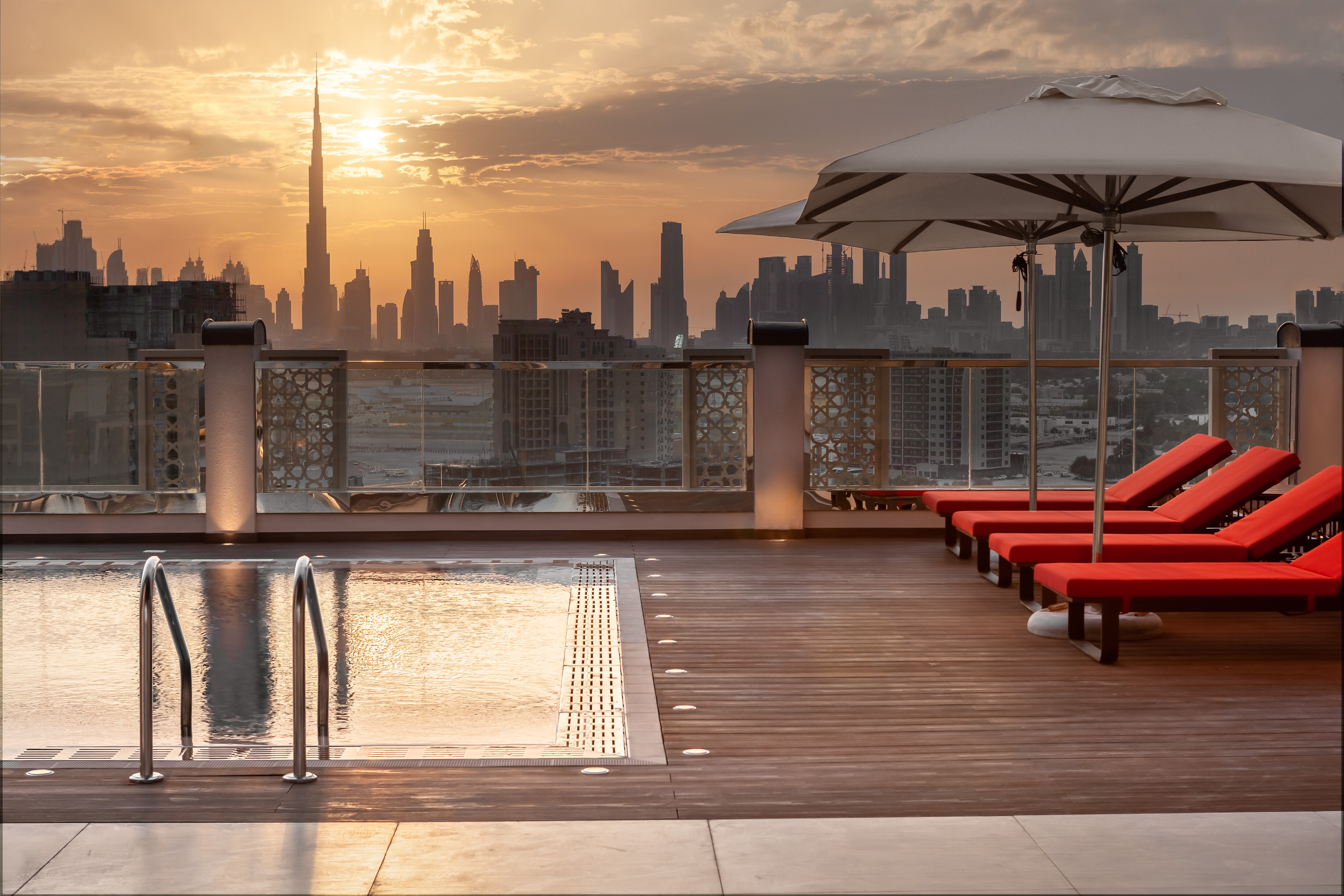 DoubleTree by Hilton Dubai Al Jadaf - Tap to explore photos