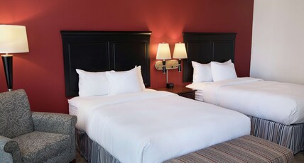 President Abraham Lincoln Springfield a DoubleTree by Hilton Room Type - 2 DOUBLE BEDS NONSMOKING