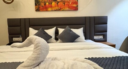 HOTEL MOTI MAHAL Room Type - Moti Signature Suite