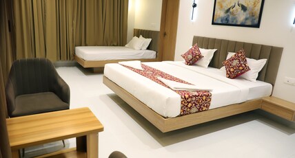Hotel Ellora Pride Room Type - Super Deluxe Room