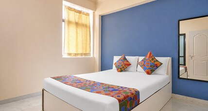 FabHotel Kamal Palace Room Type - Deluxe Room