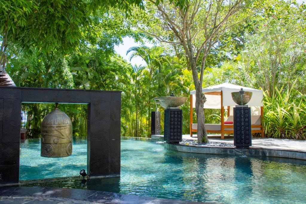 Shanti Maurice resort & Spa - Tap to explore photos