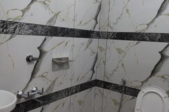 Mavila villa for ladies, couple and family no kids