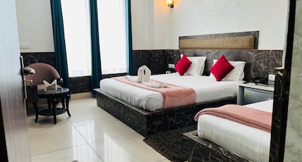 Hotel Maharaja Palace Room Type - Classic Triple Room