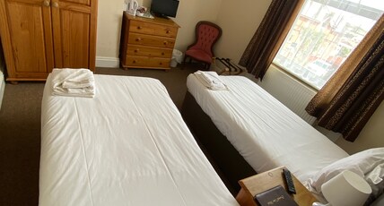 Channel View Hotel Room Type - Standard Triple Room