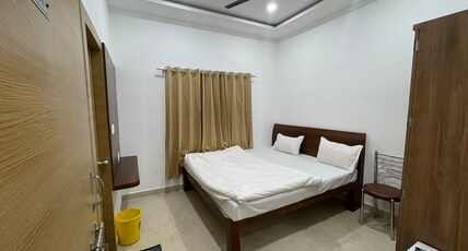 ved vatika Room Type - Deluxe Non Ac Room