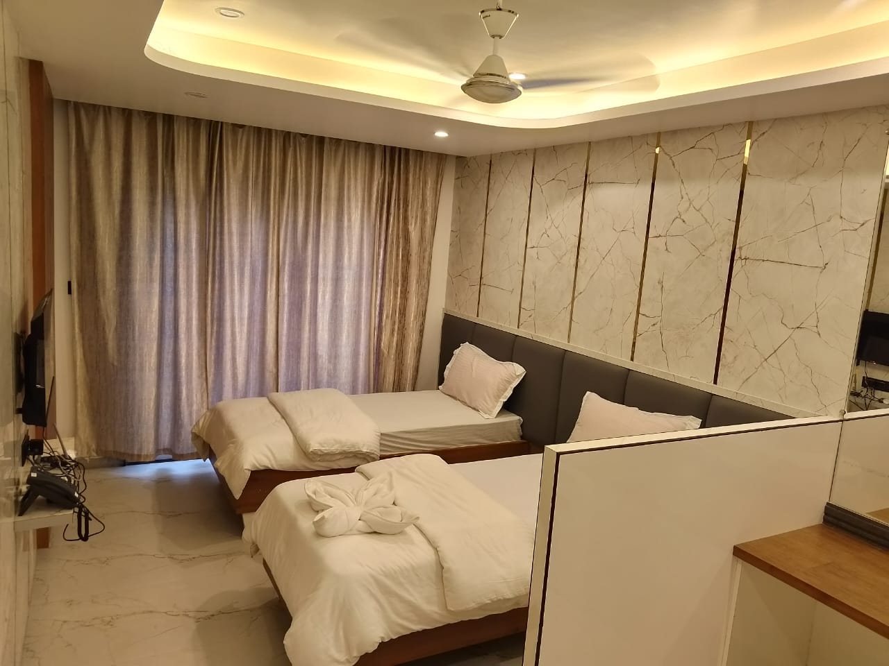 Hotel Samriddhi - Tap to explore photos