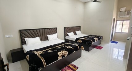 Shri Vashudev dham Room Type - AC Bedroom 4