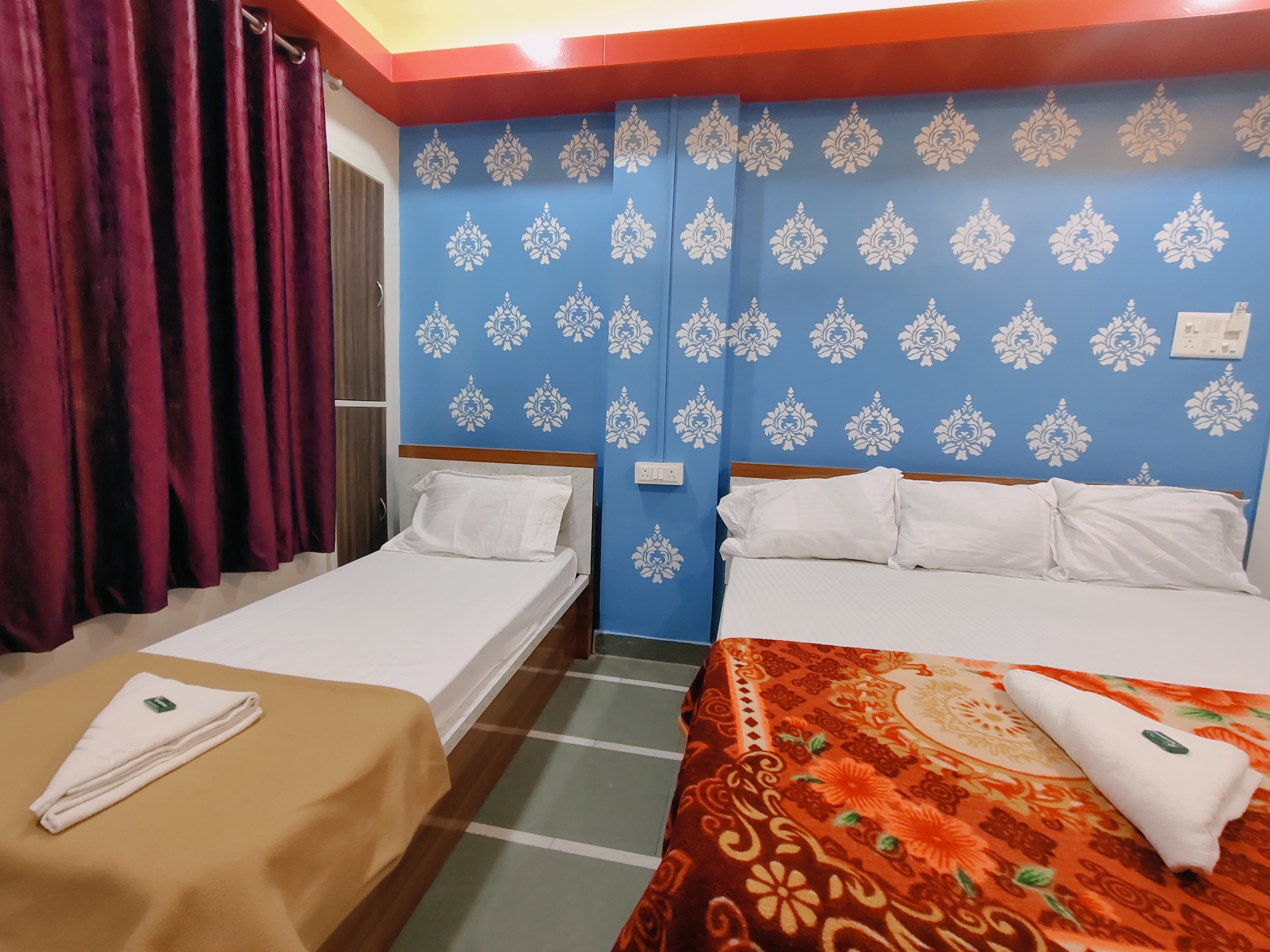 Narayan Guest House - Tap to explore photos