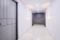 Hotel O Square Hotel