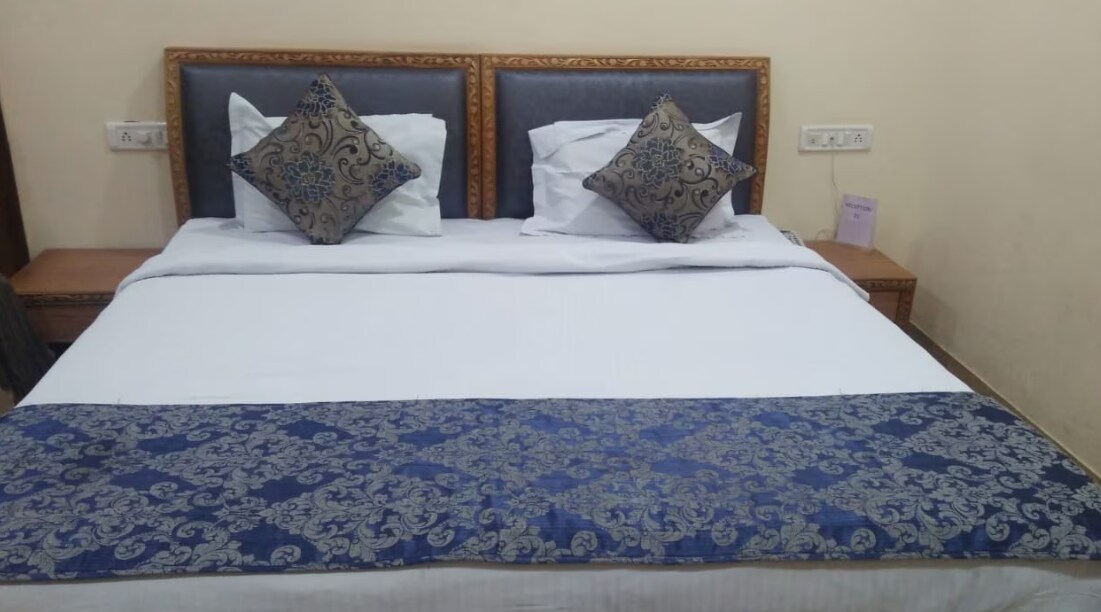 Avanse Millora Lakehills Serviced Apartment, Bhopal - Tap to explore photos